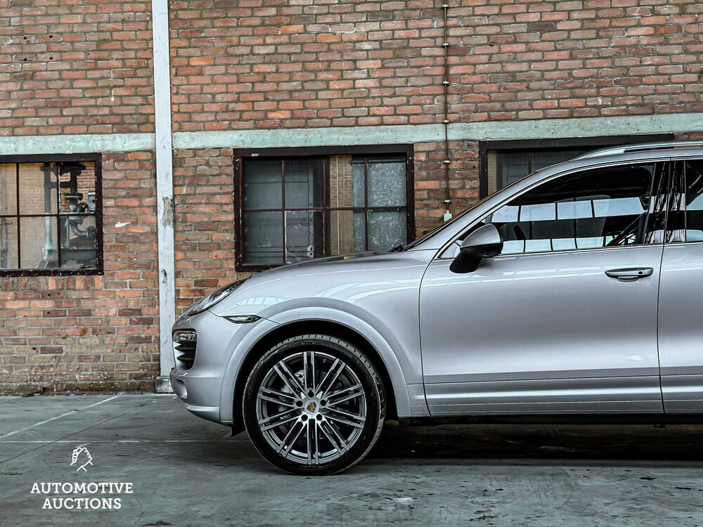 Porsche Cayenne S 4.8 V8 400pk 2012 -ORIG. NL-, 38-TTS-1