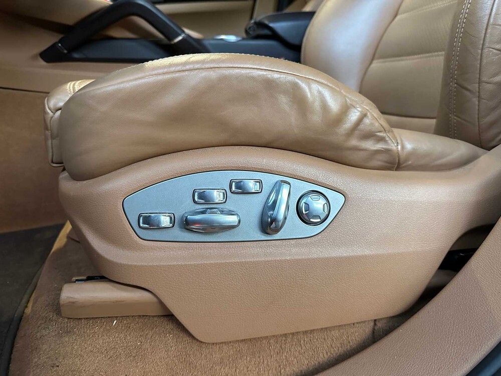 Porsche Cayenne S 4.8 V8 400pk 2012 -ORIG. NL-, 38-TTS-1