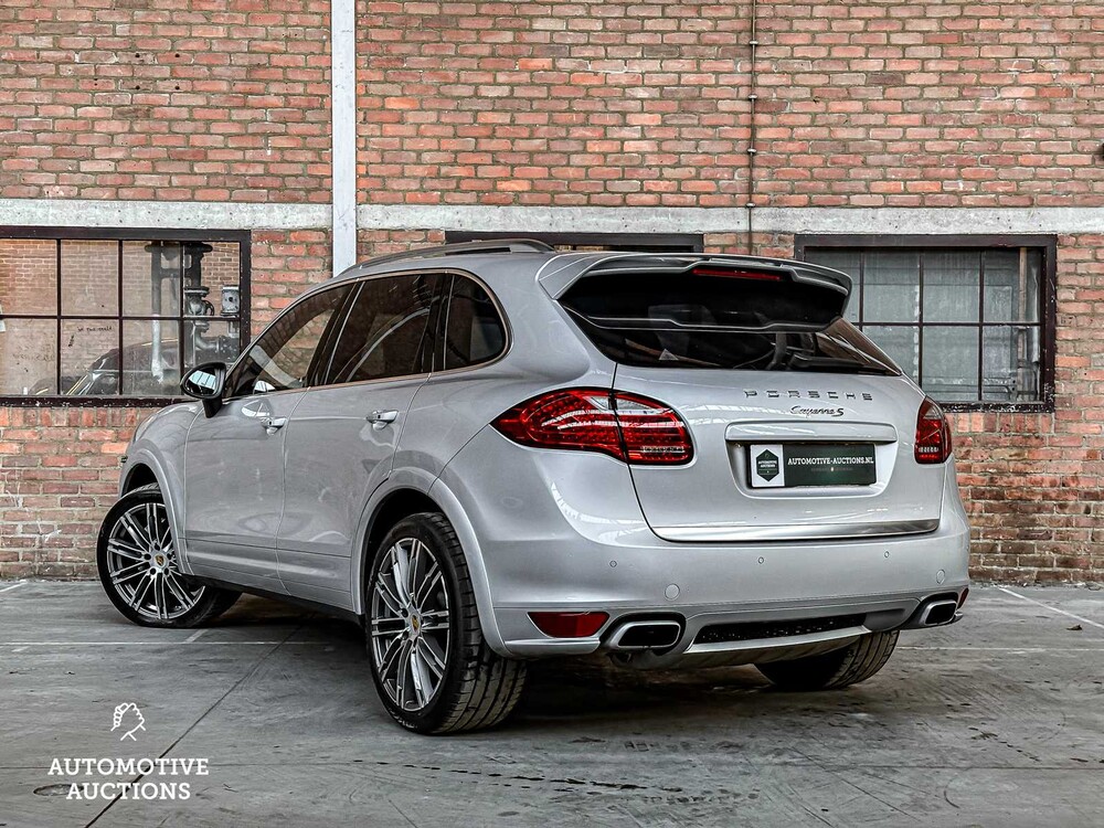 Porsche Cayenne S 4.8 V8 400pk 2012 -ORIG. NL-, 38-TTS-1