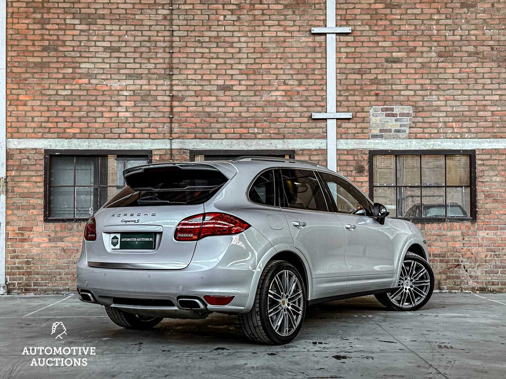 Porsche Cayenne S 4.8 V8 400pk 2012 -ORIG. NL-, 38-TTS-1