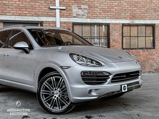 Porsche Cayenne S 4.8 V8 400hp 2012 -ORIG. NL-, 38-TTS-1