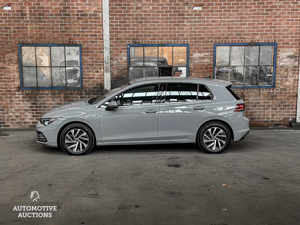 Volkswagen Golf MK8 1.4 eHybrid Style 204pk 2021 Plug-in Hybride , S-197-PG