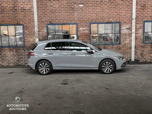 Volkswagen Golf MK8 1.4 eHybrid Style 204pk 2021 Plug-in Hybride , S-197-PG