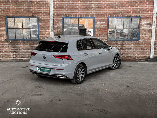 Volkswagen Golf MK8 1.4 eHybrid Style 204PS 2021 Plug-in-Hybrid, S-197-PG