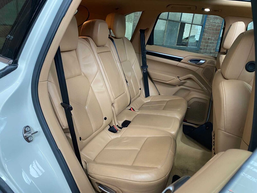 Porsche Cayenne S E-Hybrid 380pk 2012