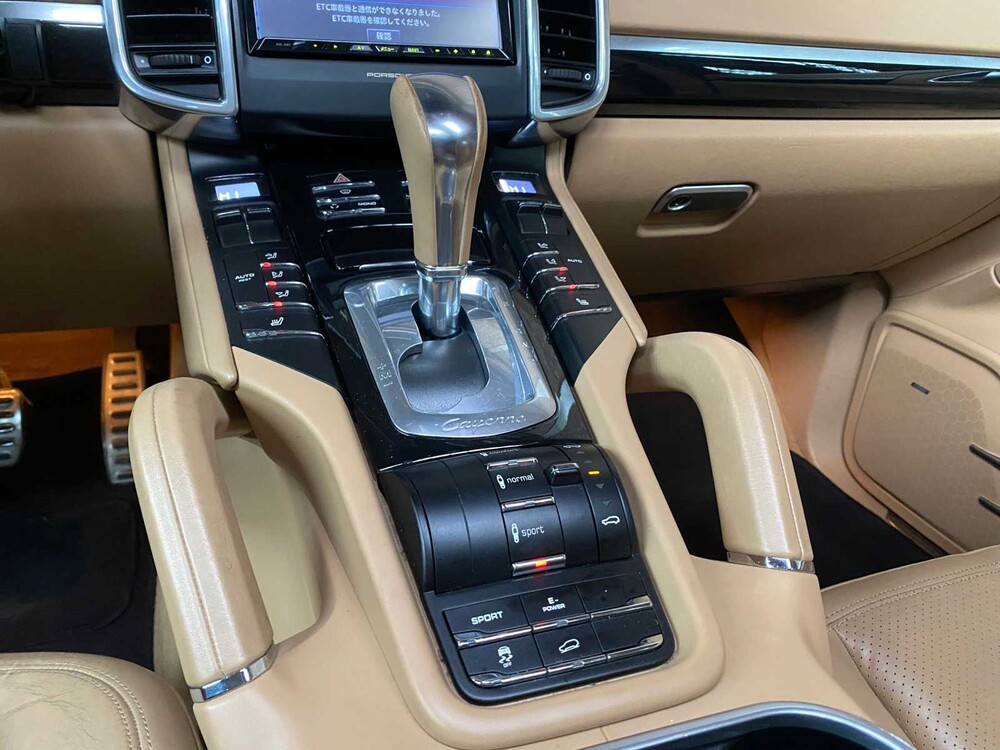 Porsche Cayenne S E-Hybrid 380pk 2012