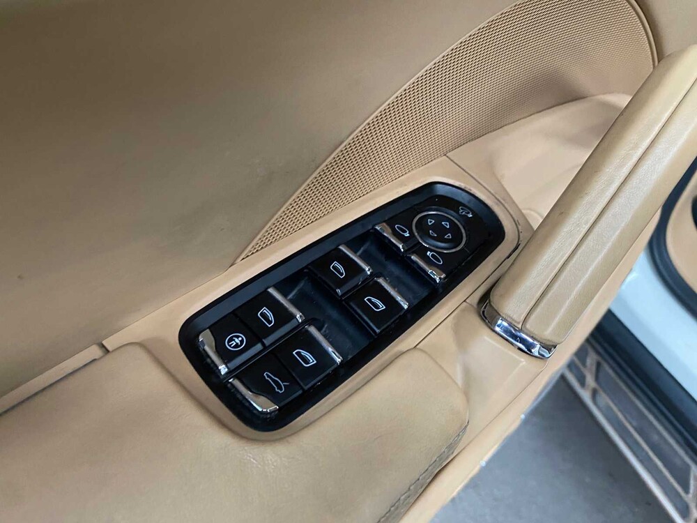 Porsche Cayenne S E-Hybrid 380pk 2012