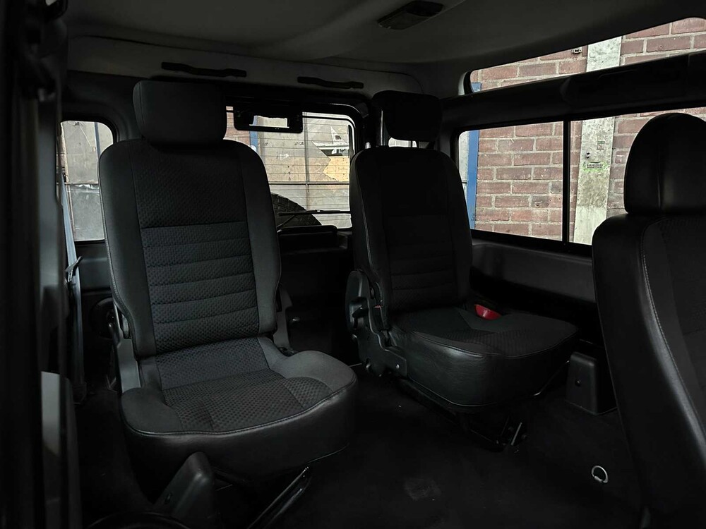 Land Rover Defender 2.4 TD4 90 Stationwagon S 120pk 2009