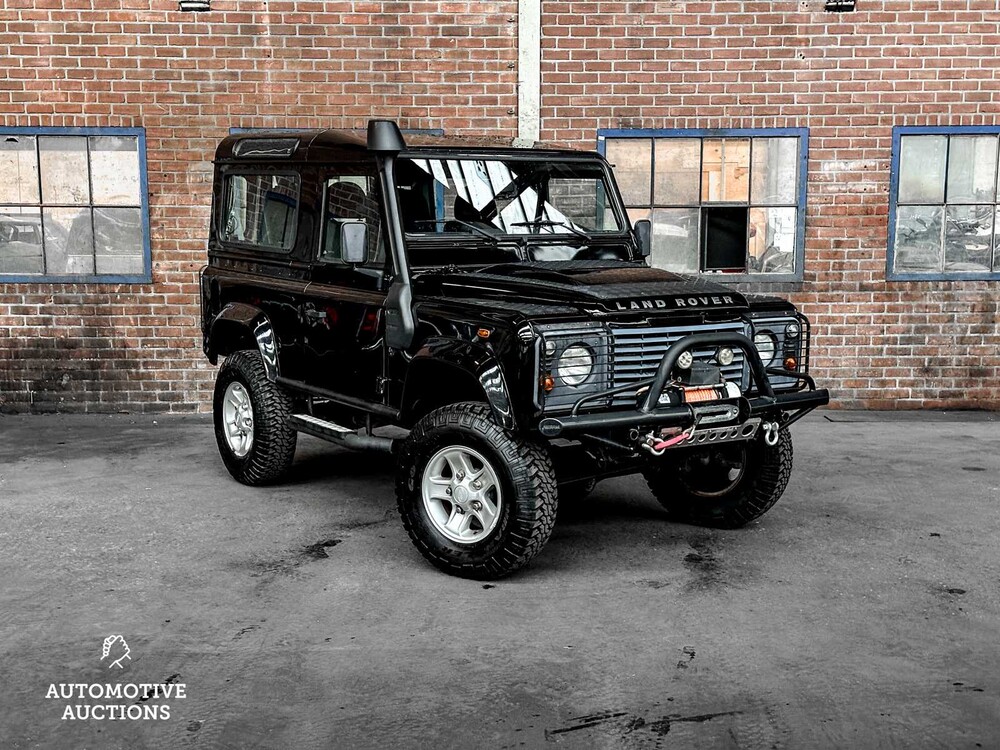 Land Rover Defender 2.4 TD4 90 Stationwagon S 120pk 2009