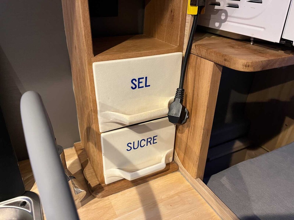 Citroen Possl Trenta 640 140pk 2020