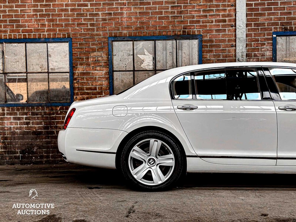 Bentley Continental Flying Spur 6.0 W12 560pk 2007 -Youngtimer-