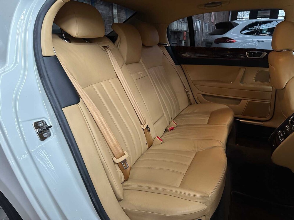 Bentley Continental Flying Spur 6.0 W12 560pk 2007 -Youngtimer-
