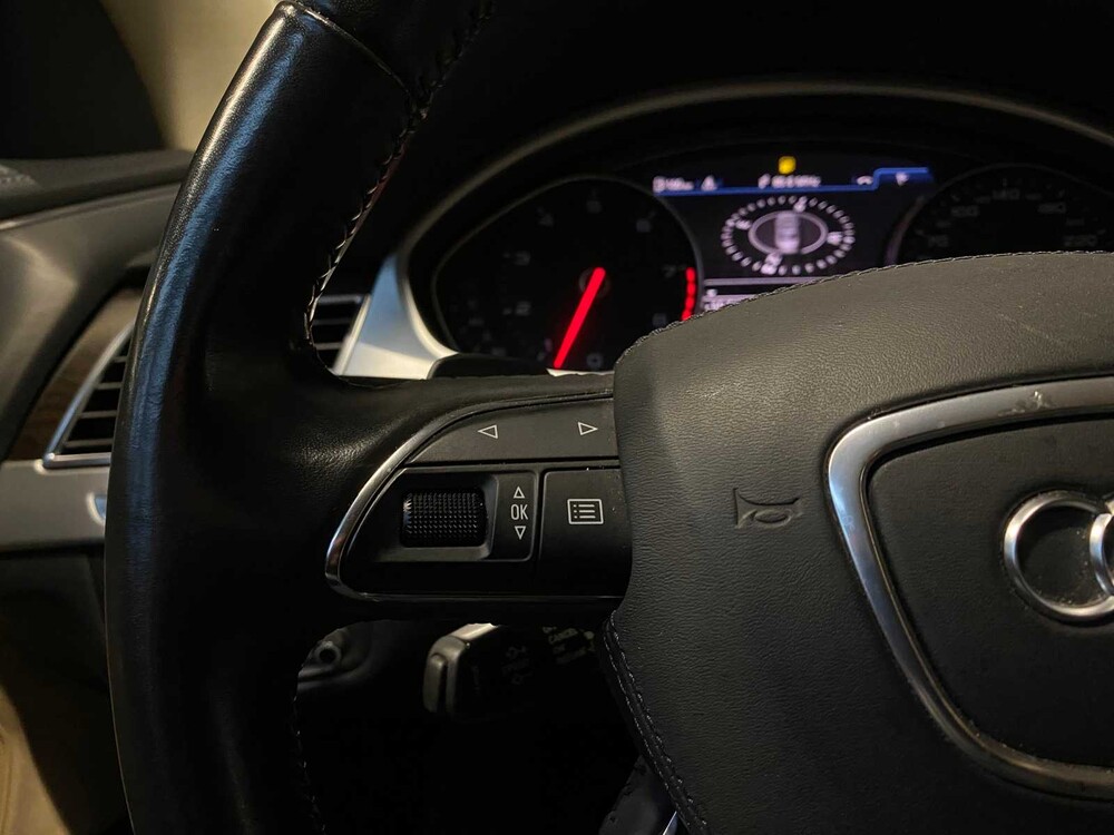 Audi A8 FSI QUATTRO PRO LINE +4.2 V8 372pk 2011