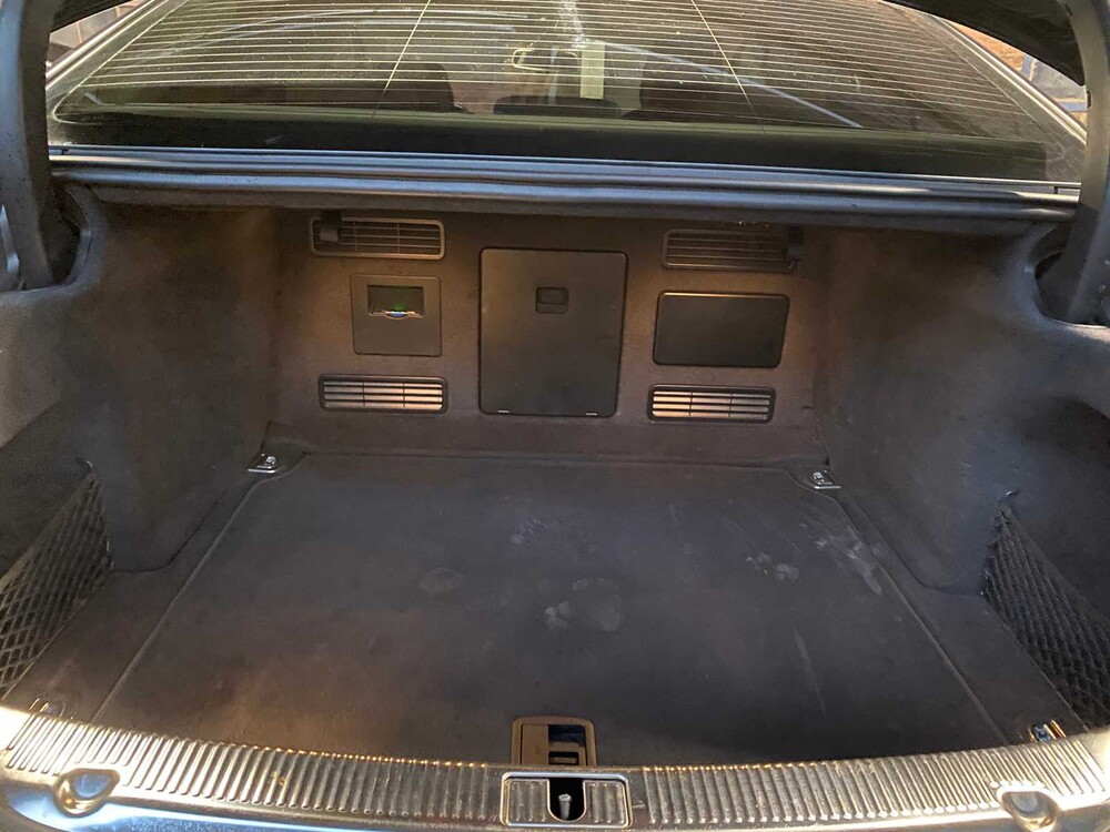 Audi A8 FSI QUATTRO PRO LINE +4.2 V8 372pk 2011