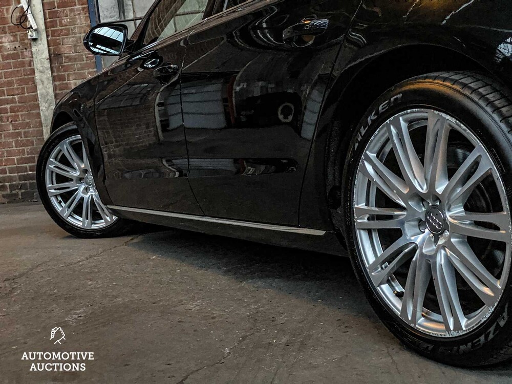 Audi A8 FSI QUATTRO PRO LINE +4.2 V8 372pk 2011