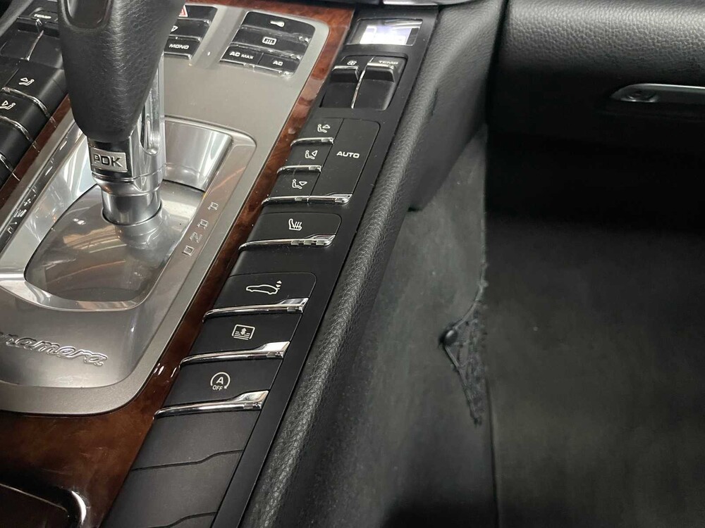 Porsche Panamera S 4.8 V8 400pk 2010