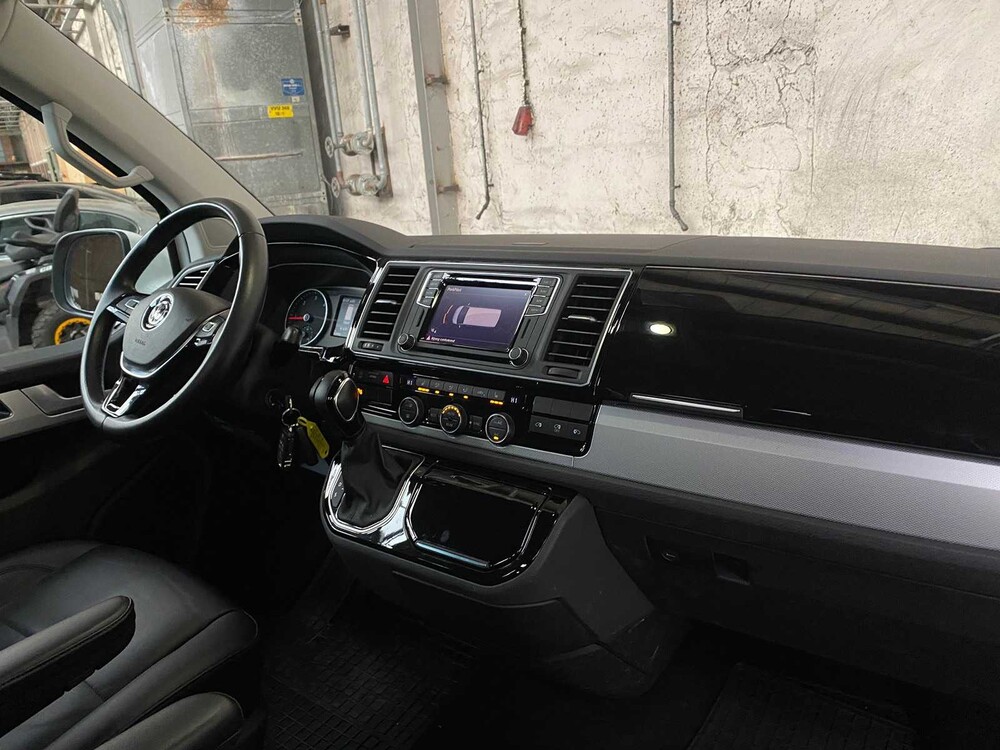 Volkswagen Caravelle Transporter Kombi 2.0 TDI L1H2 Highline 204PS 2018, H-298-LN