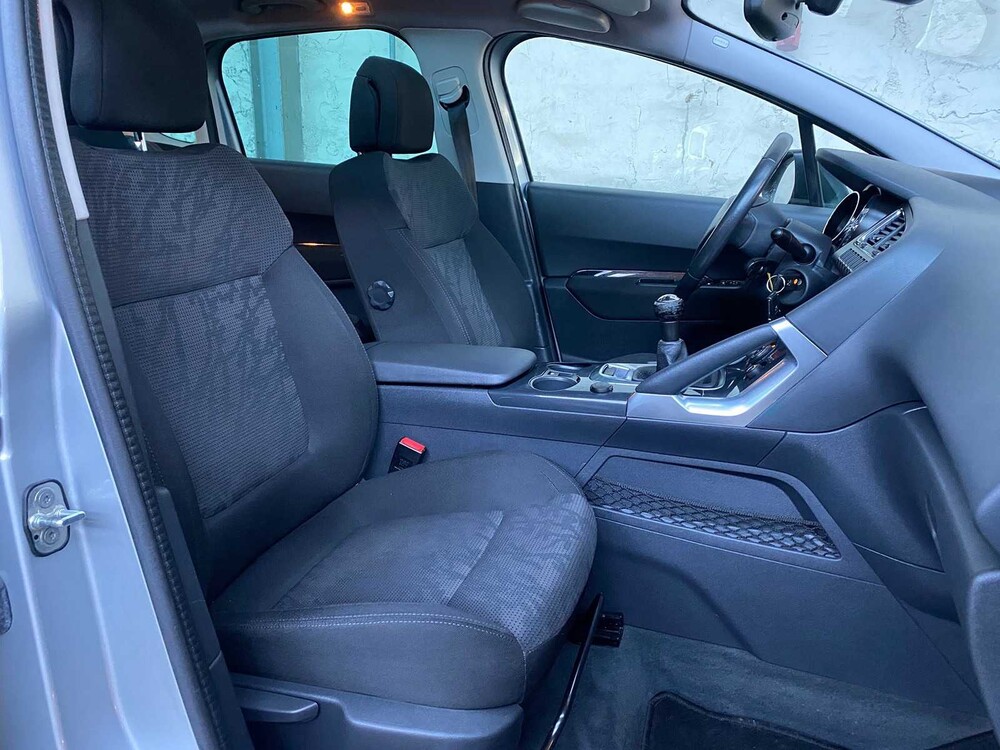 Peugeot 3008 1.6 VTi Première 120PS 2009 -Orig. GB-, 52-KHT-3