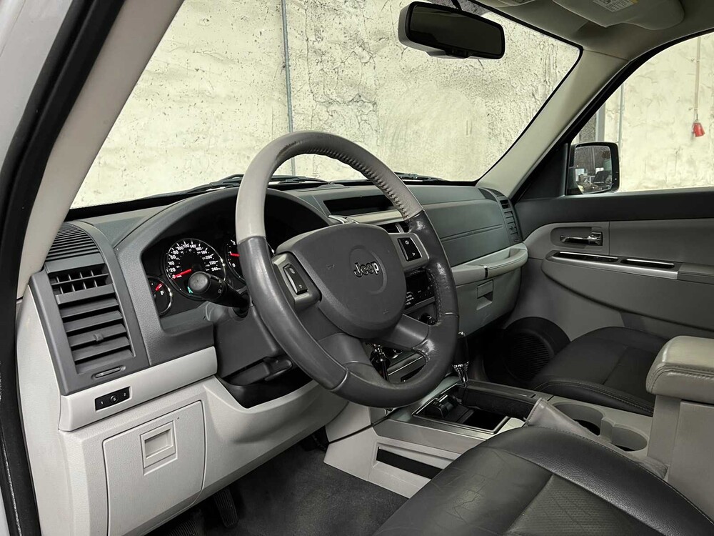 Jeep Cherokee Unlimited 2.8 Crd 177PS 2010 -Orig. NL-, 02-VTJ-5