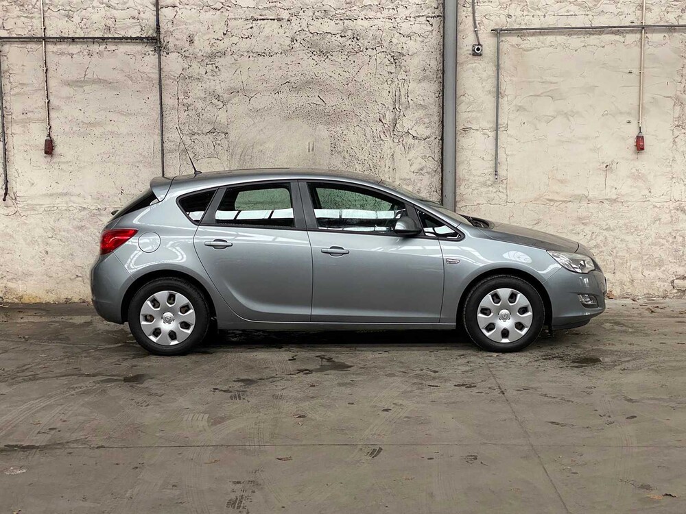 Opel Astra 1.4 Selection 87PS 2011, JD-041-R