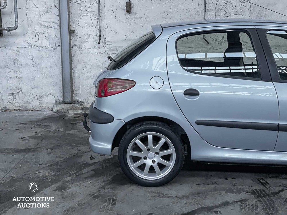 Peugeot 206 1.4 Pop' Art 75PS 2004 -Orig. NL-, 54-PF-LL