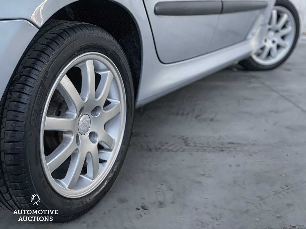 Peugeot 206 1.4 Pop' Art 75PS 2004 -Orig. NL-, 54-PF-LL