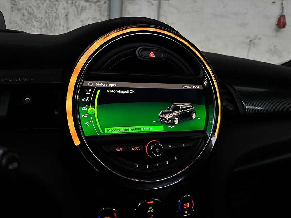 Mini 1.5 Cooper 60 Jahre Edition 136PS 2019 -Orig. NL-, ZL-236-Z