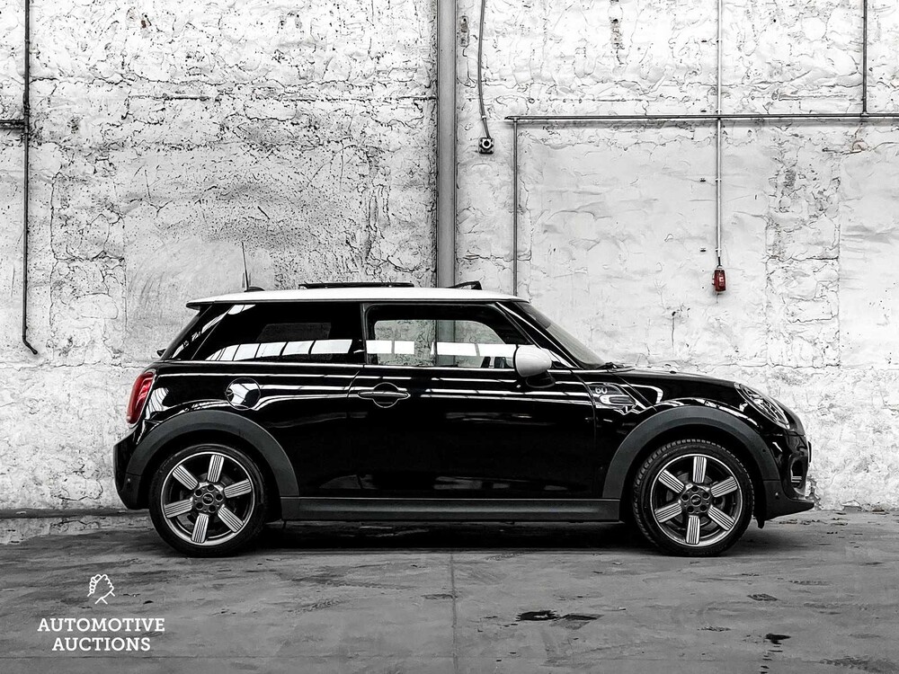 Mini 1.5 Cooper 60 Jahre Edition 136PS 2019 -Orig. NL-, ZL-236-Z