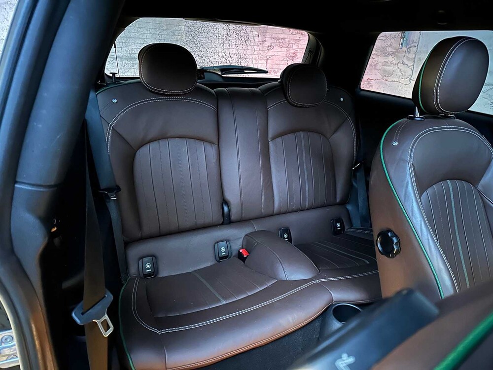 Mini 1.5 Cooper 60 Jahre Edition 136PS 2019 -Orig. NL-, ZL-236-Z