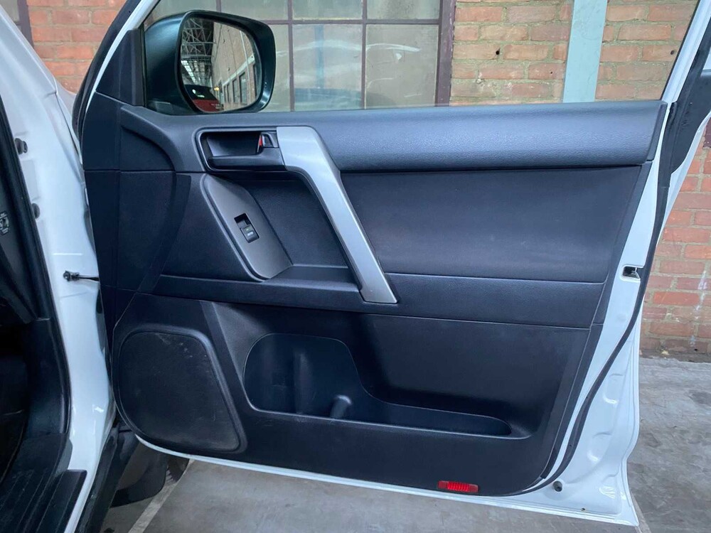 Toyota Land Cruiser 4x4 2.8D 177PS 2016