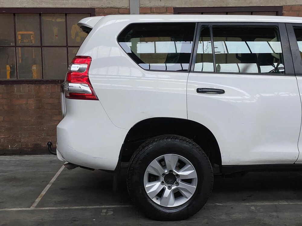 Toyota Land Cruiser 4x4 2.8D 177PS 2016