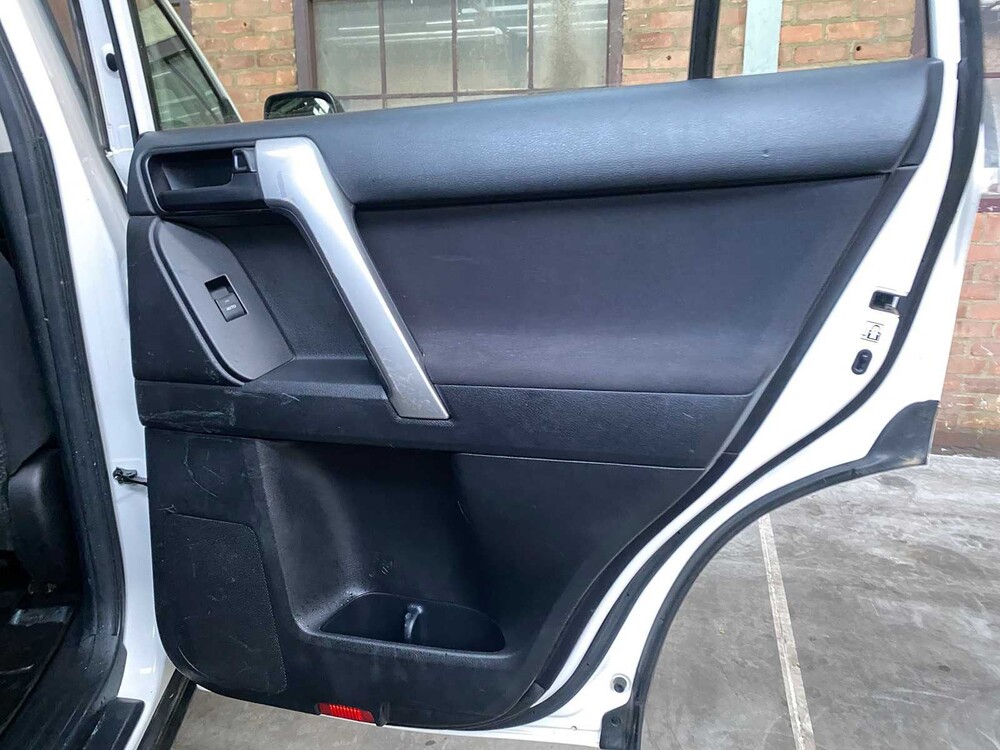 Toyota Land Cruiser 4x4 2.8D 177PS 2016