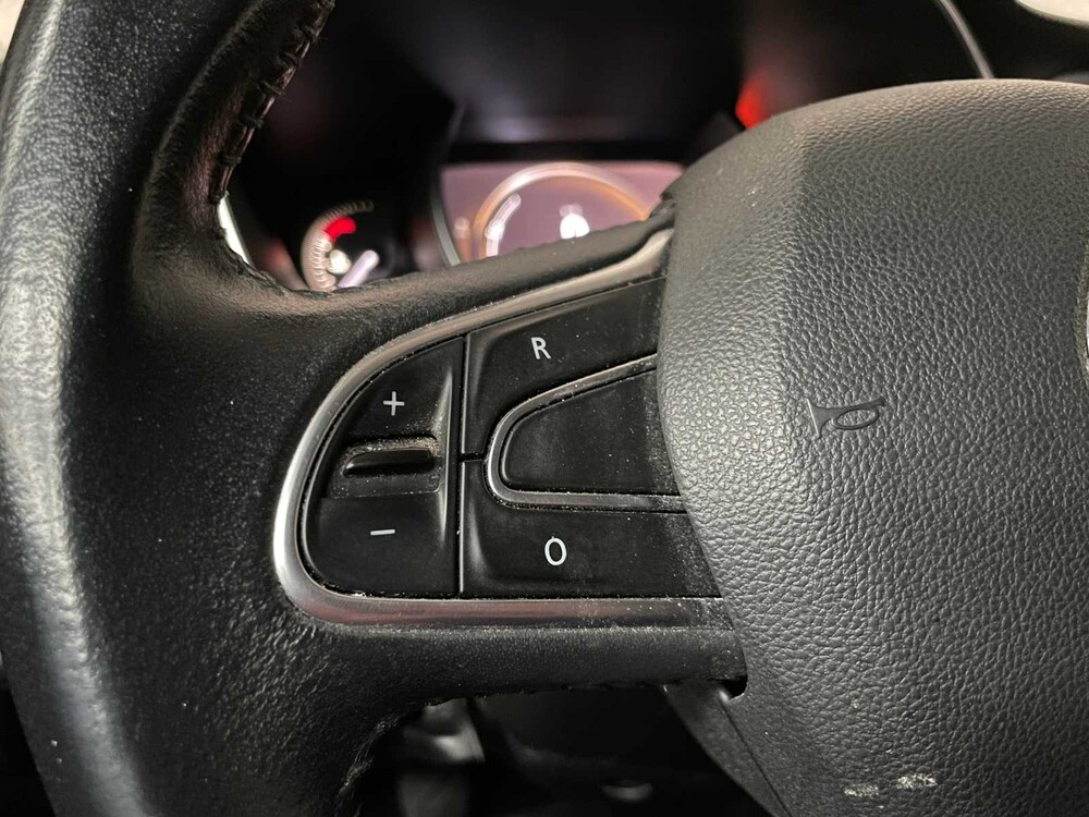 Renault Mégane Kombi 1.2 TCe Limited 132PS 2018 -Orig. NL-, SF-883-B