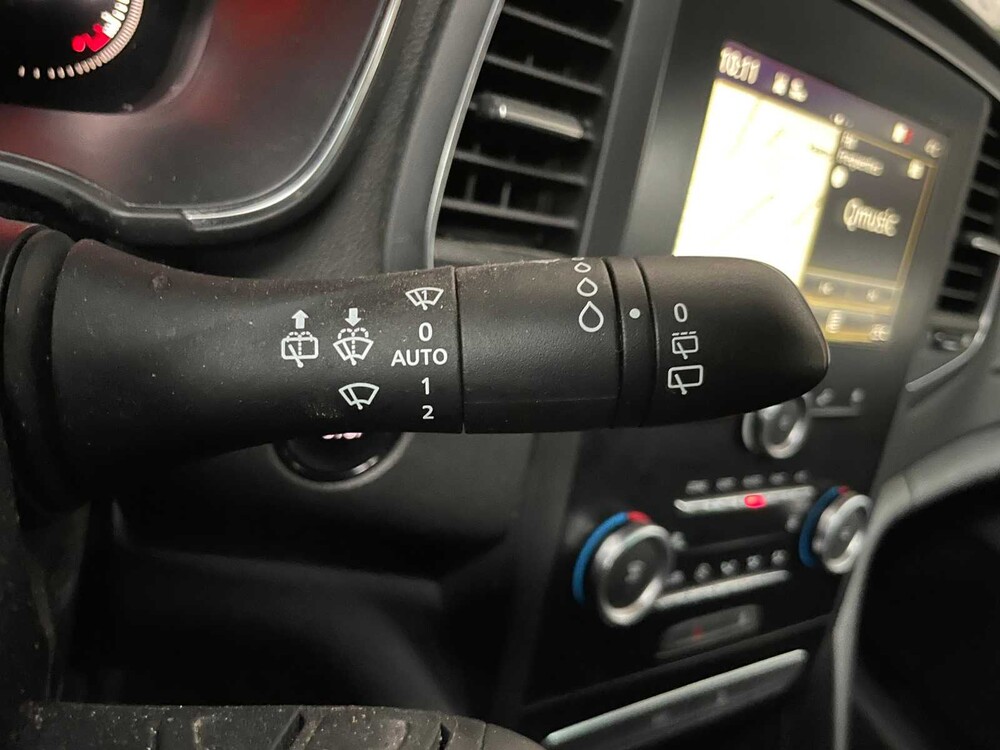 Renault Mégane Kombi 1.2 TCe Limited 132PS 2018 -Orig. NL-, SF-883-B