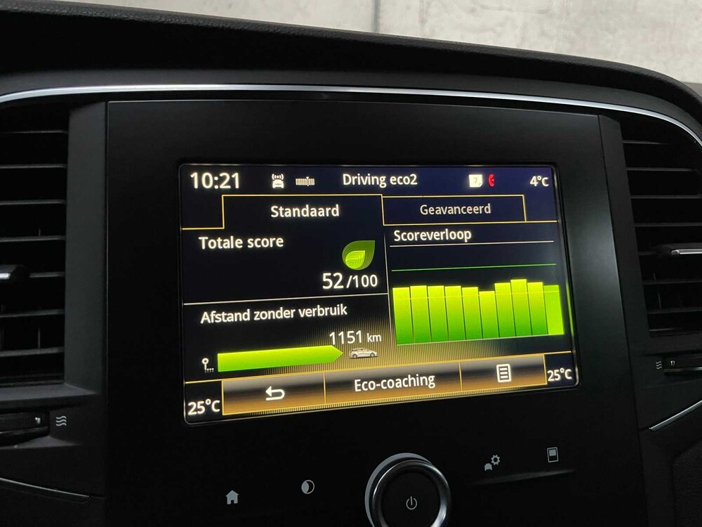 Renault Mégane Kombi 1.2 TCe Limited 132PS 2018 -Orig. NL-, SF-883-B