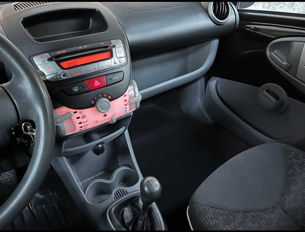 Peugeot 107 1.0-12V XS 68PS 2012 -Orig. GB-, 38-TLR-2-KARTON