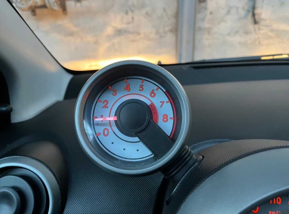 Peugeot 107 1.0-12V XS 68PS 2012 -Orig. GB-, 38-TLR-2-KARTON