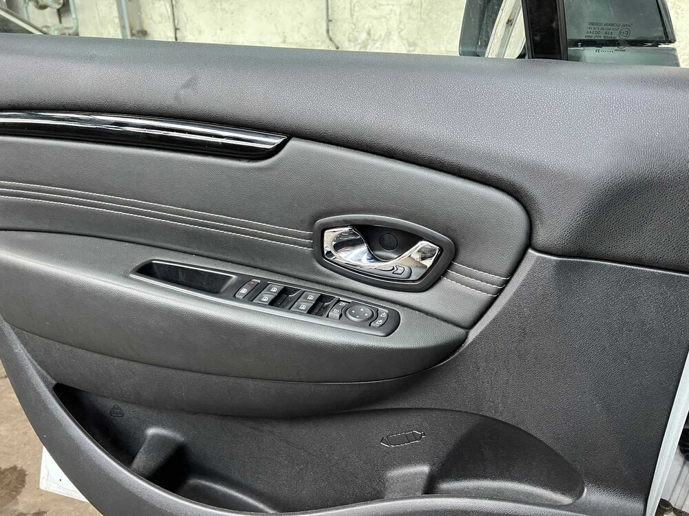 Renault Grand Scénic 1.4 TCe Bose 7p. 131PS 2011 -Orig. NL-, 25-SPX-2