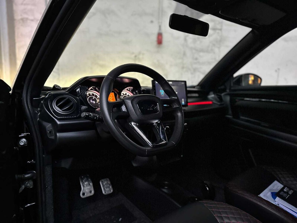 Ligier JS60 Sport Ultimate Sun (Facelift-Modell) -Kleinstwagen-