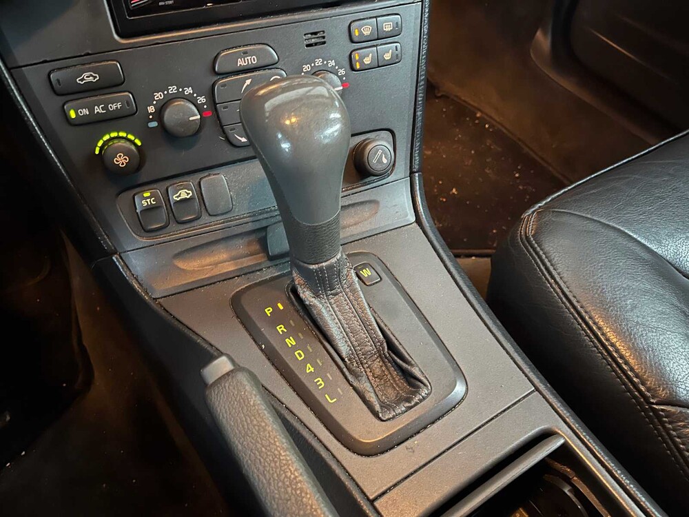 Volvo V70 2.4 140PS 2000, 42-HRT-6