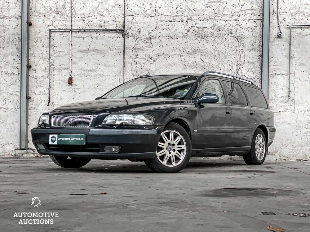Volvo V70 2.4 140PS 2000, 42-HRT-6