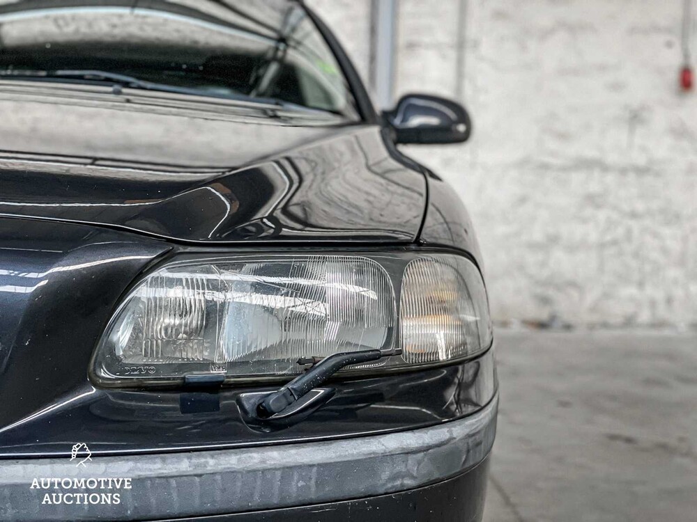 Volvo V70 2.4 140PS 2000, 42-HRT-6