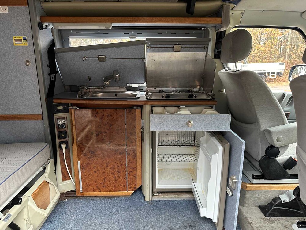 Volkswagen Carthago Wohnmobilbus 102PS 2001, 38-VKV-2