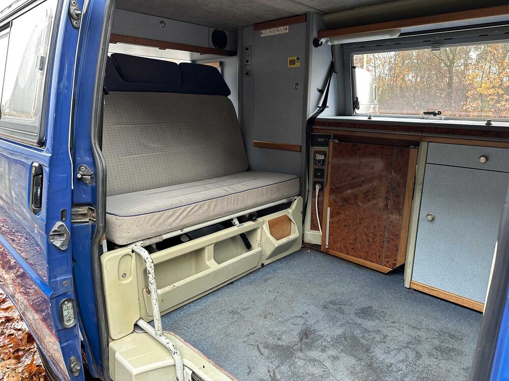 Volkswagen Carthago Wohnmobilbus 102PS 2001, 38-VKV-2