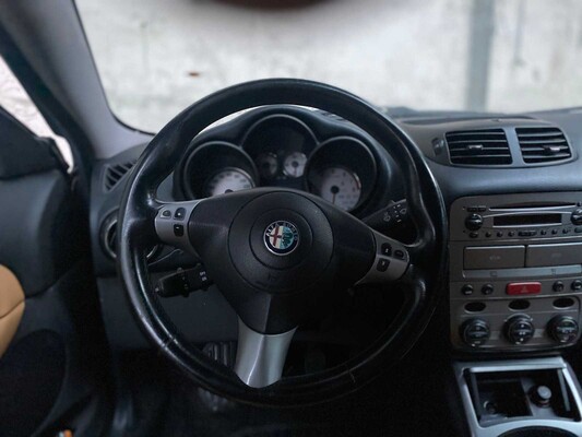 Alfa Romeo GT 2.0 JTS Distinctive 166PS 2005 -Orig. NL-, 79-RV-LJ