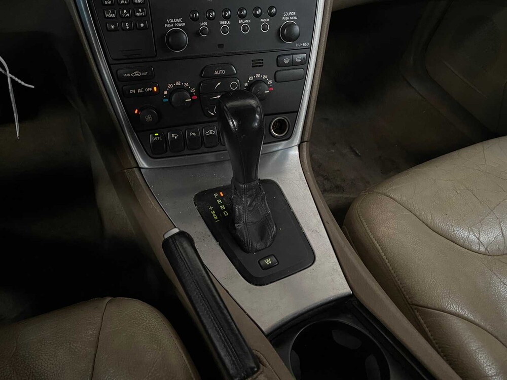 Volvo V70 2.4D 131PS 2004, H-082-NK