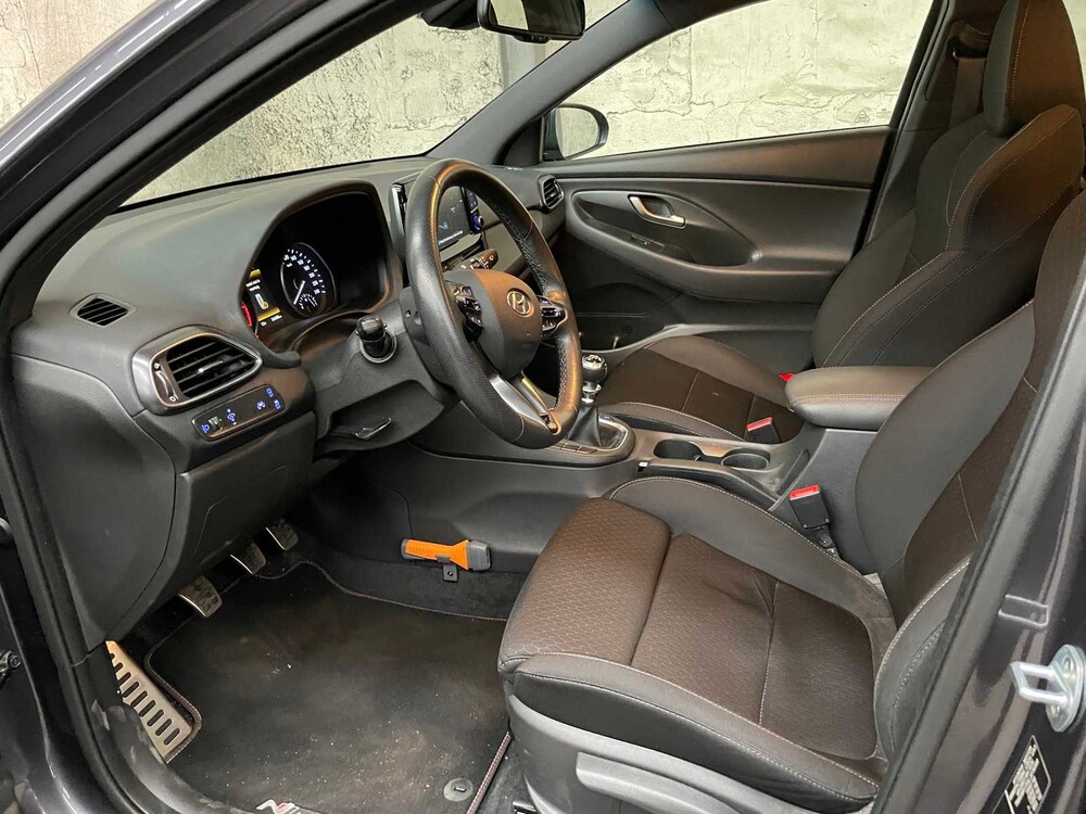 Hyundai i30 Fastback 1.4 T-GDI N Line 140PS 2019 -Orig. NL-, ZJ-954-G