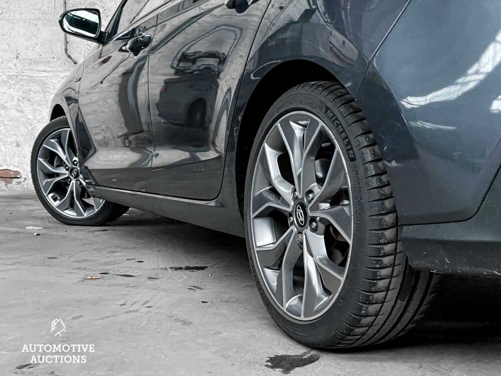 Hyundai i30 Fastback 1.4 T-GDI N Line 140PS 2019 -Orig. NL-, ZJ-954-G