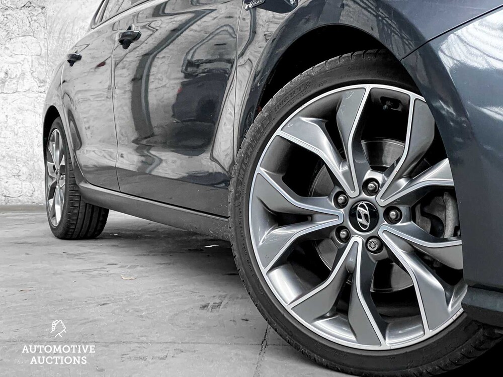 Hyundai i30 Fastback 1.4 T-GDI N Line 140PS 2019 -Orig. NL-, ZJ-954-G