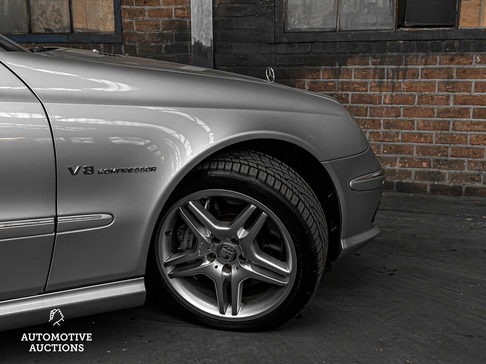 Mercedes-Benz E55 AMG Combi 5.5 V8 476pk 2004 Youngtimer